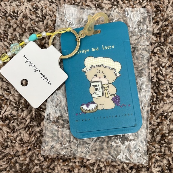 Mikko Illustrations photo badge holder - Picture 2 of 5